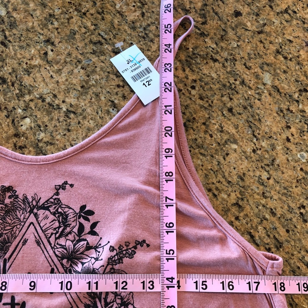 LAST ONE: LARGE NWT “WANDER THIS WAY” PEACH TANK - Picture 7 of 7